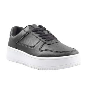 NWT Time and Tru Platform Sneakers